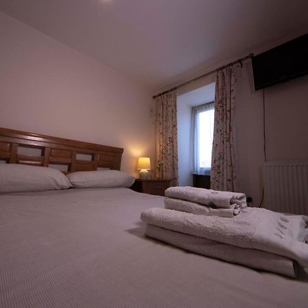 Bed and Breakfast Polhilsa Farm Callington Exterior foto