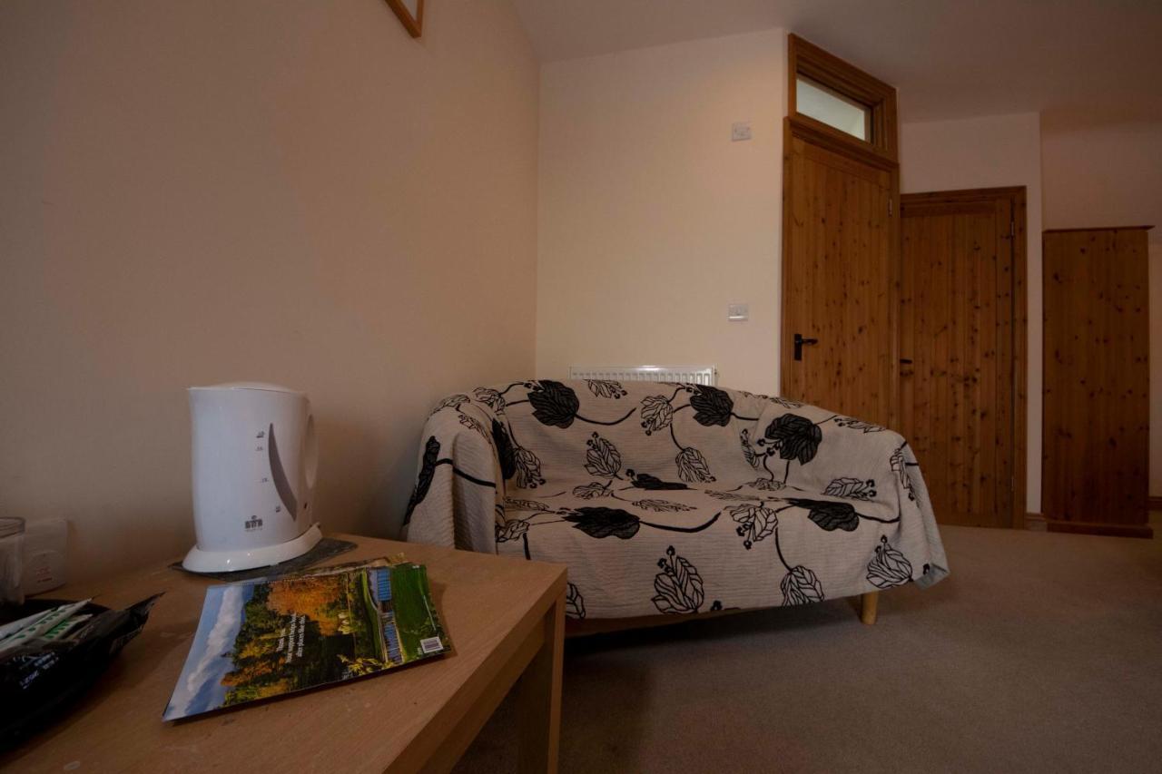 Bed and Breakfast Polhilsa Farm Callington Exterior foto