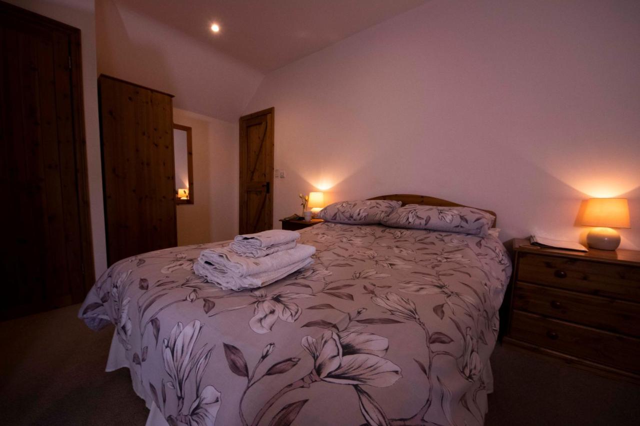 Bed and Breakfast Polhilsa Farm Callington Exterior foto