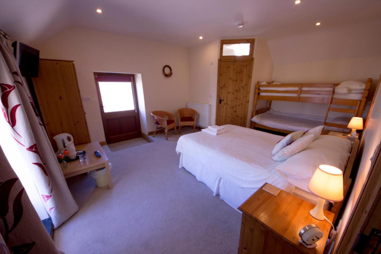 Bed and Breakfast Polhilsa Farm Callington Exterior foto